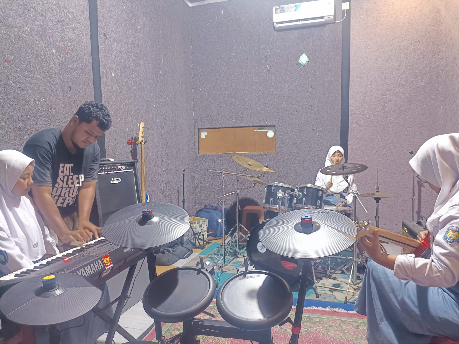 tes aja